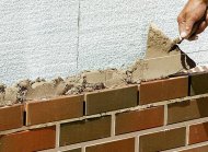 Murowanie ścian z cegieł klinkierowych
